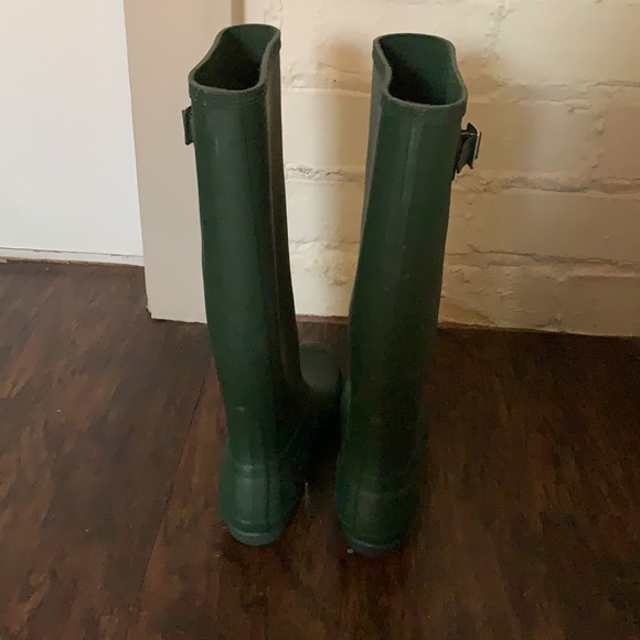 Women’s Hunter Rainboots - Picture 3 of 5